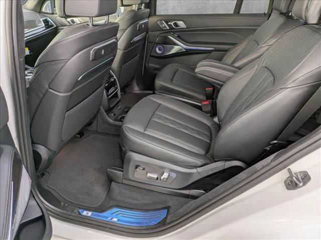 new 2025 BMW X7 car, priced at $122,520