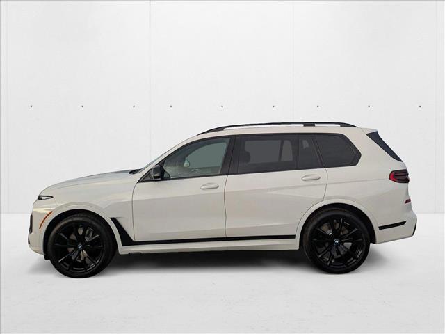 new 2025 BMW X7 car, priced at $122,520