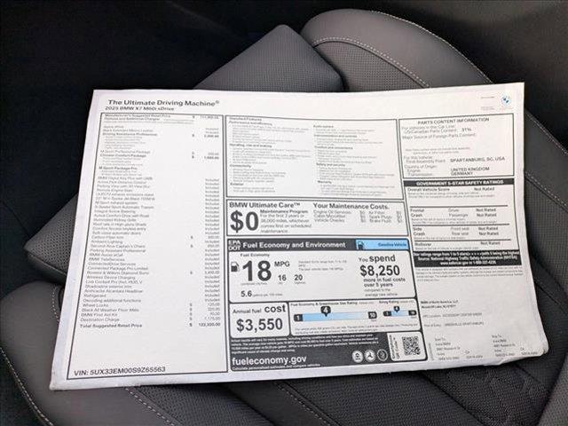 new 2025 BMW X7 car, priced at $122,520