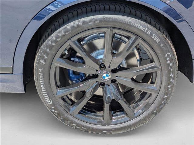 new 2025 BMW X7 car, priced at $98,175