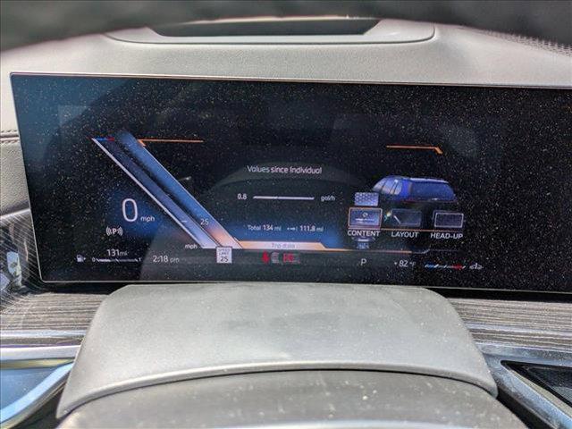 new 2025 BMW X7 car, priced at $98,175