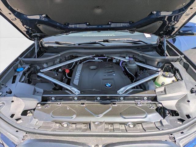 new 2025 BMW X7 car, priced at $98,175