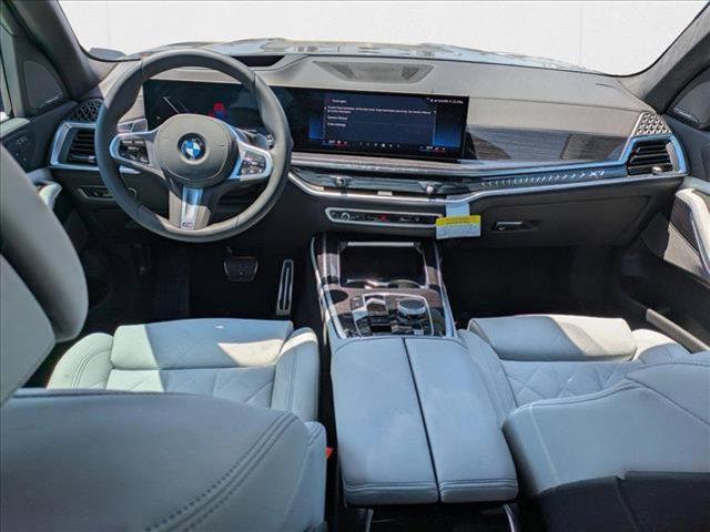 new 2025 BMW X7 car, priced at $98,175