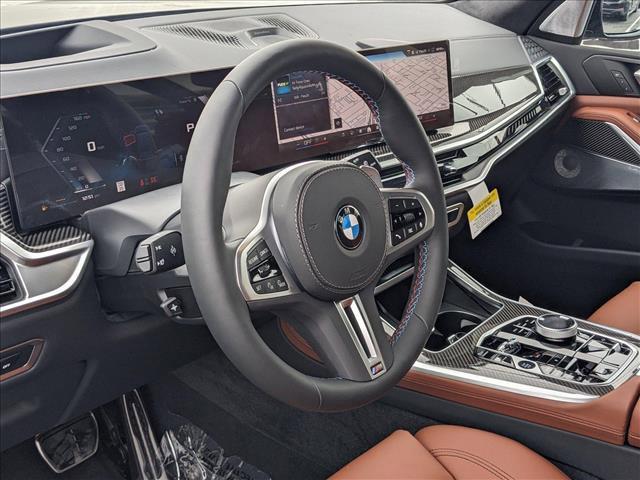 new 2025 BMW X7 car, priced at $123,470