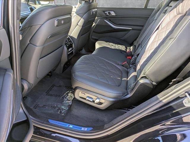new 2025 BMW X7 car, priced at $91,125