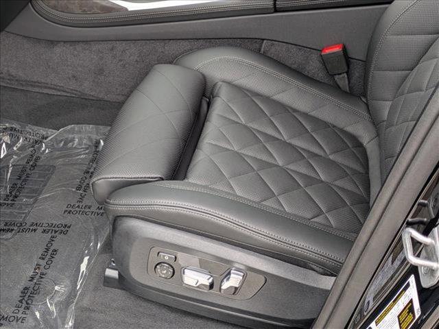 new 2026 BMW X7 car, priced at $96,115