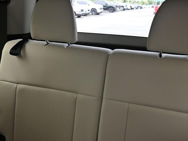 new 2025 Hyundai SANTA FE HEV car, priced at $45,326