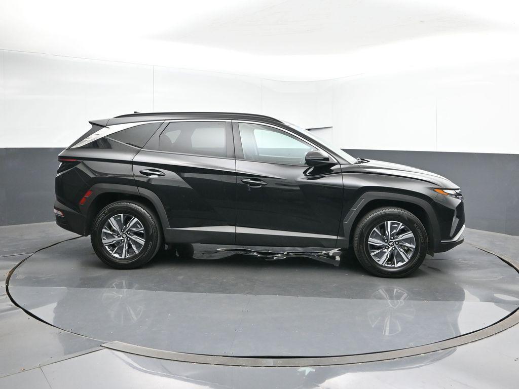 used 2023 Hyundai TUCSON Hybrid car, priced at $21,888