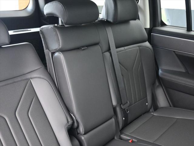 new 2025 Hyundai Santa Fe car, priced at $35,788