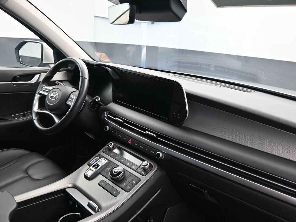 used 2024 Hyundai Palisade car, priced at $29,444