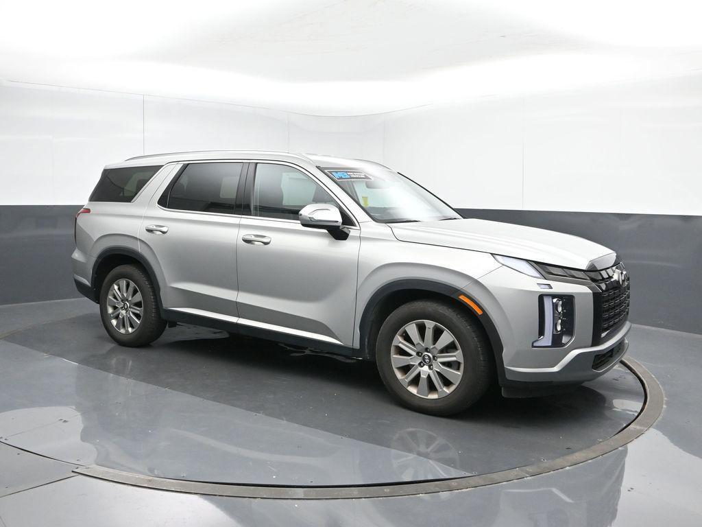 used 2024 Hyundai Palisade car, priced at $29,444