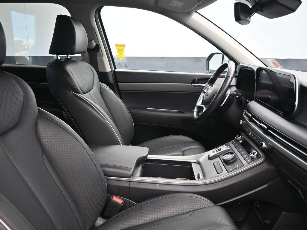 used 2024 Hyundai Palisade car, priced at $29,444