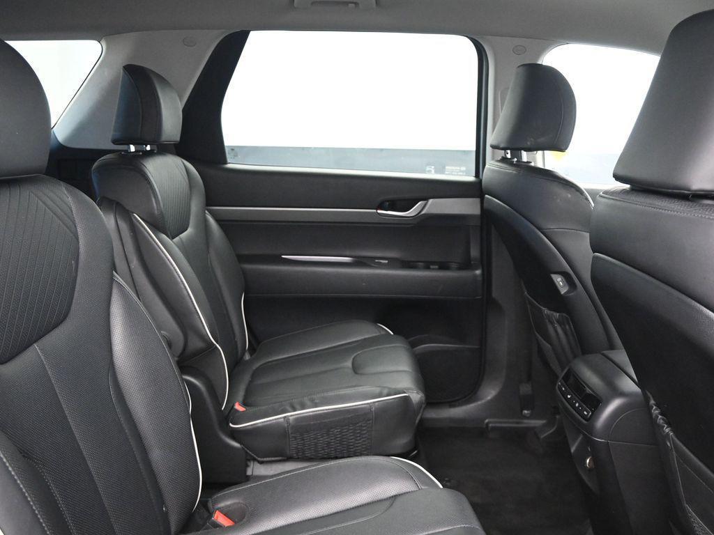 used 2024 Hyundai Palisade car, priced at $29,444