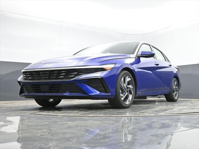 new 2025 Hyundai Elantra car, priced at $25,278