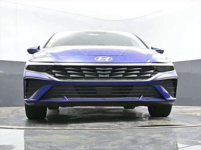 new 2025 Hyundai Elantra car, priced at $25,278