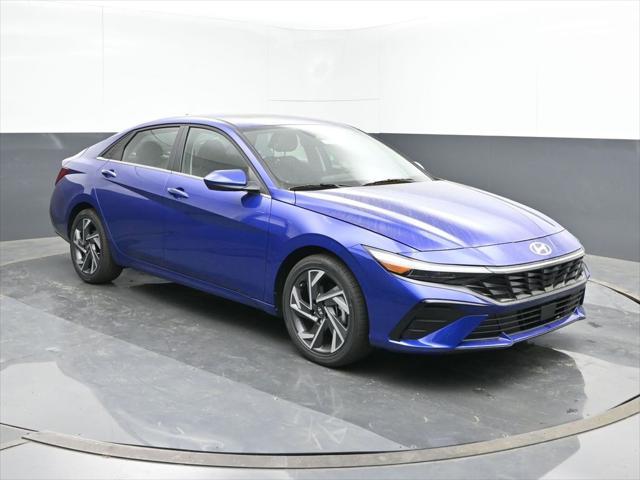 new 2025 Hyundai Elantra car, priced at $25,278