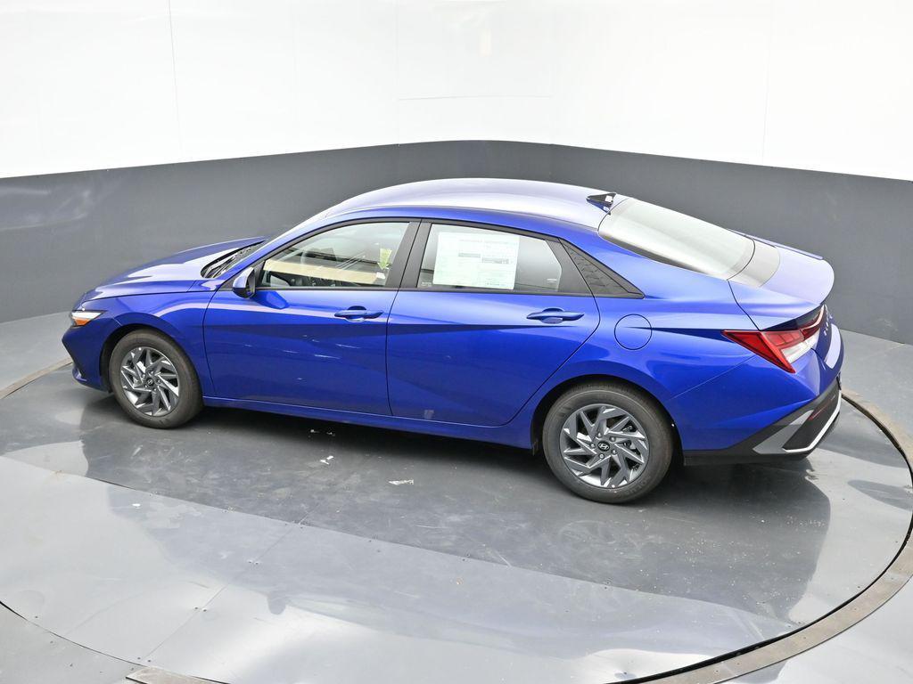 new 2024 Hyundai ELANTRA HEV car, priced at $25,886