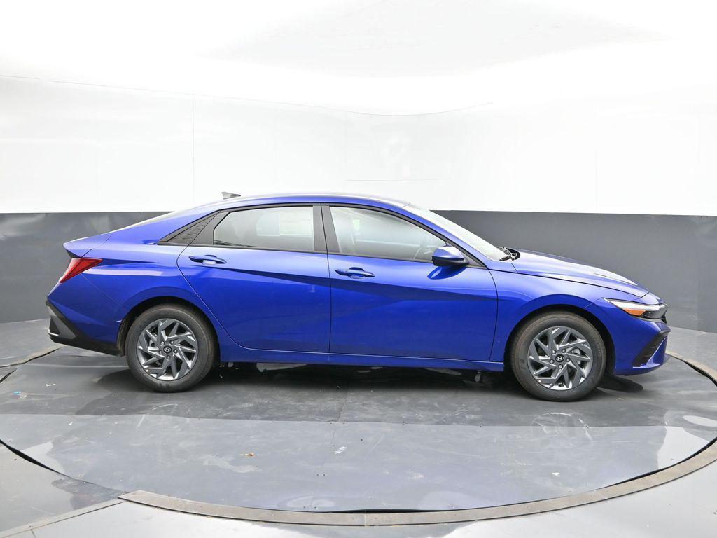 new 2024 Hyundai ELANTRA HEV car, priced at $25,886