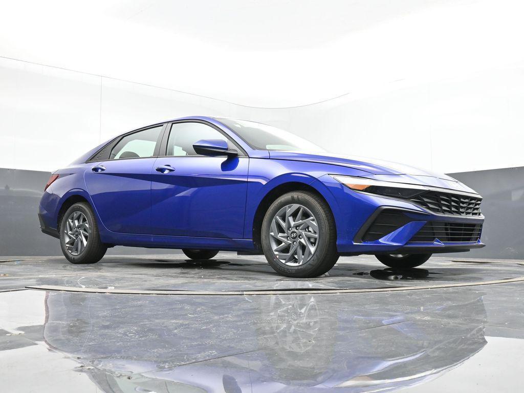 new 2024 Hyundai ELANTRA HEV car, priced at $25,886