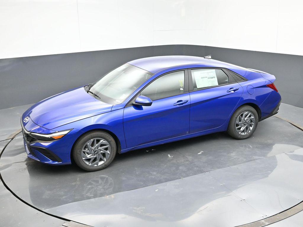 new 2024 Hyundai ELANTRA HEV car, priced at $25,886