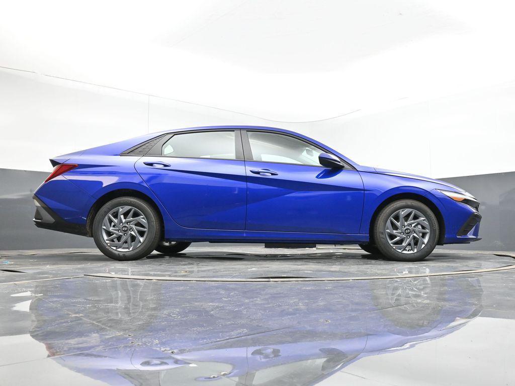 new 2024 Hyundai ELANTRA HEV car, priced at $25,886