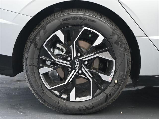 new 2025 Hyundai Sonata car