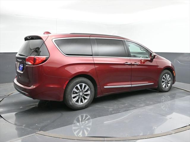 used 2020 Chrysler Pacifica car, priced at $22,897