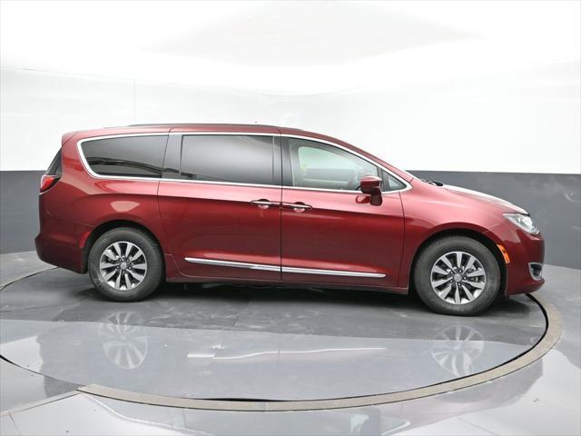used 2020 Chrysler Pacifica car, priced at $22,897