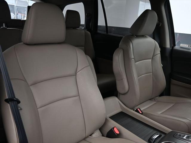 used 2021 Honda Pilot car, priced at $28,448