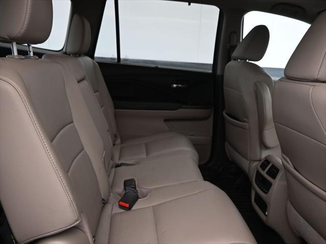 used 2021 Honda Pilot car, priced at $28,448