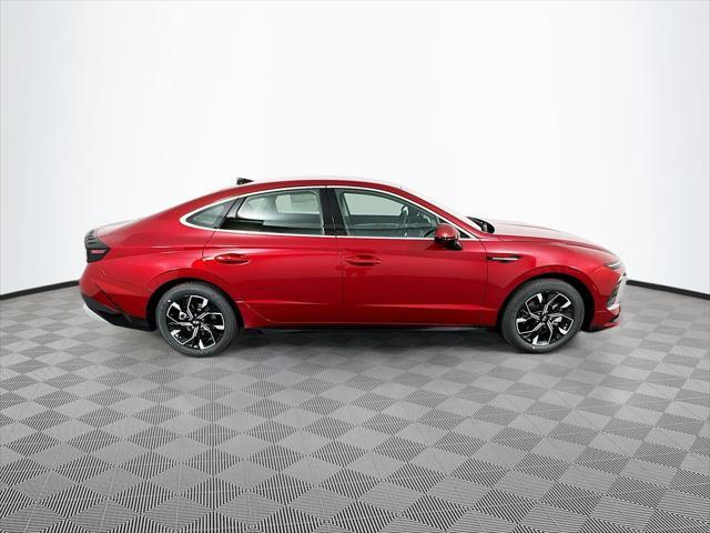 new 2025 Hyundai Sonata car, priced at $27,901