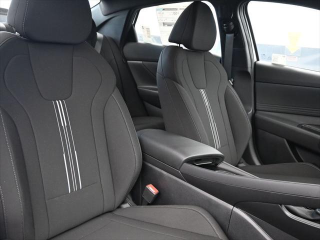 new 2025 Hyundai Elantra car, priced at $26,789