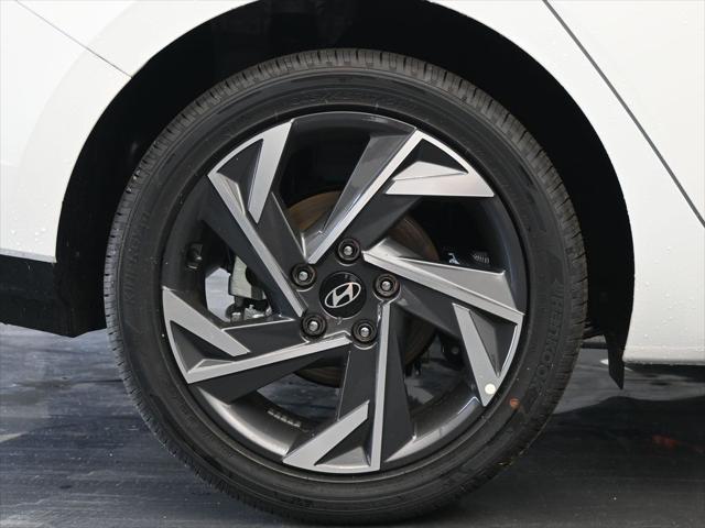 new 2025 Hyundai Elantra car, priced at $26,789