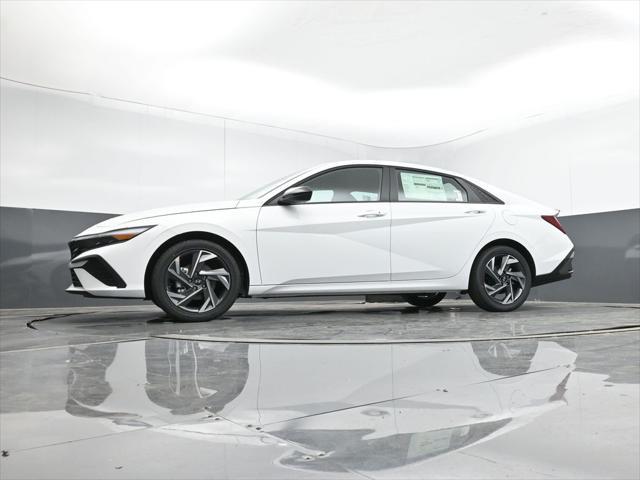 new 2025 Hyundai Elantra car, priced at $27,789