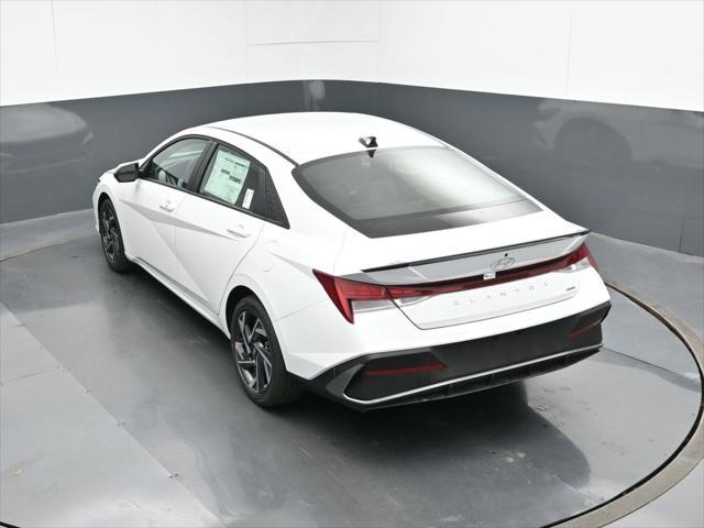 new 2025 Hyundai Elantra car