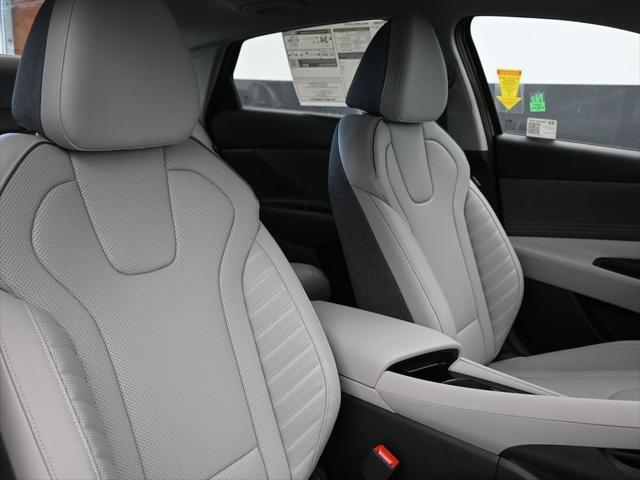 new 2025 Hyundai Elantra car, priced at $26,536