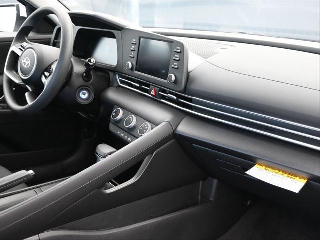 new 2025 Hyundai Elantra car