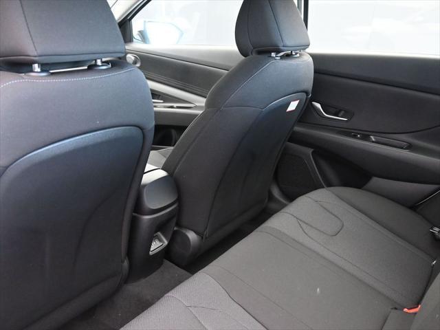 new 2025 Hyundai Elantra car