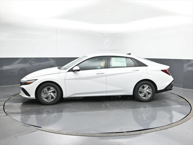 new 2025 Hyundai Elantra car
