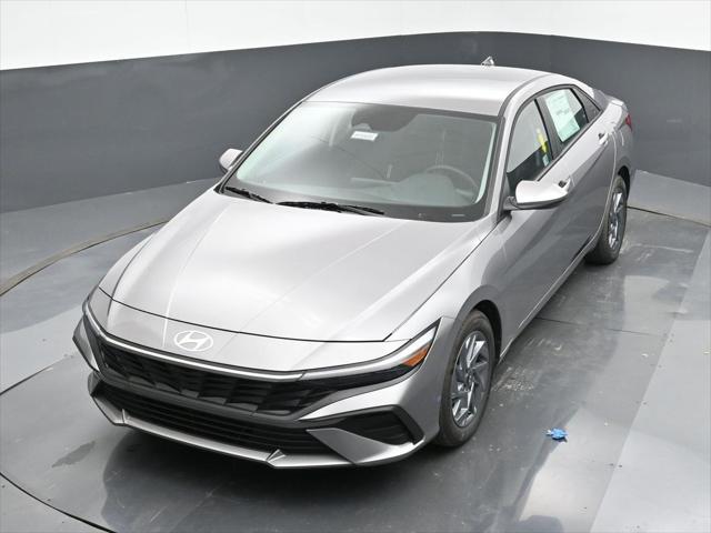 new 2024 Hyundai Elantra car, priced at $21,235