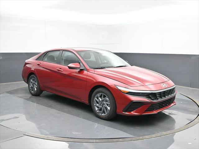 new 2025 Hyundai ELANTRA HEV car, priced at $25,608