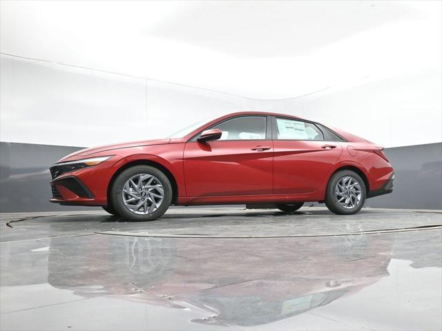 new 2025 Hyundai ELANTRA HEV car, priced at $25,608