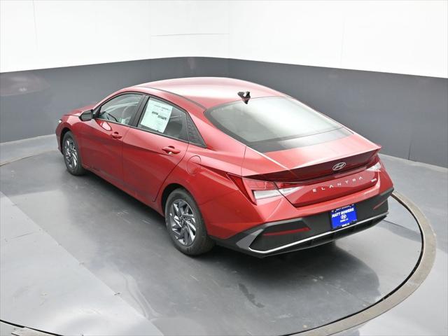 new 2025 Hyundai ELANTRA HEV car, priced at $25,608