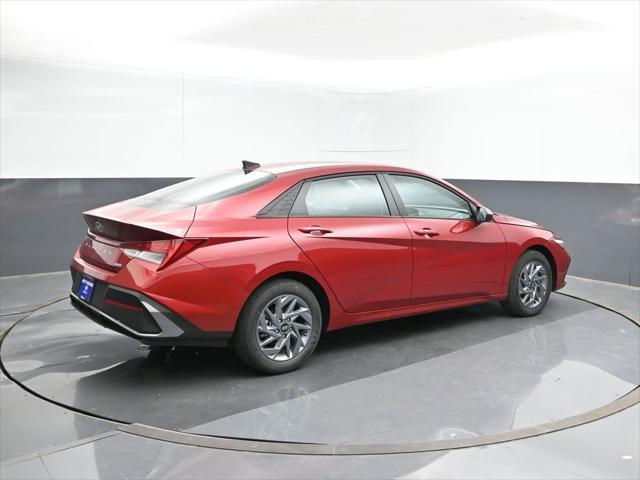 new 2025 Hyundai ELANTRA HEV car, priced at $25,608