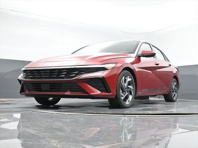 new 2024 Hyundai Elantra car, priced at $22,540