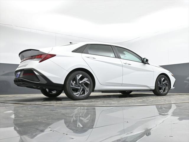 new 2025 Hyundai Elantra car, priced at $22,990