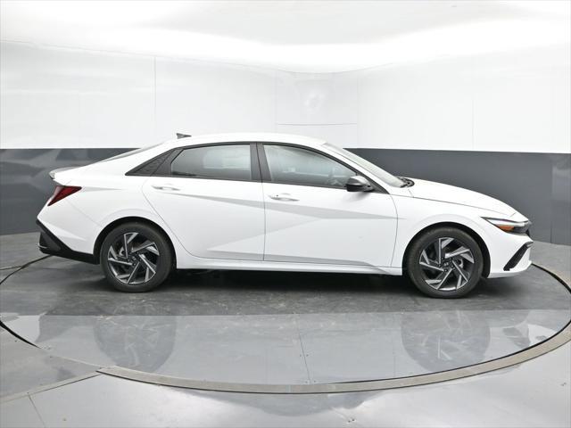 new 2025 Hyundai Elantra car, priced at $22,990