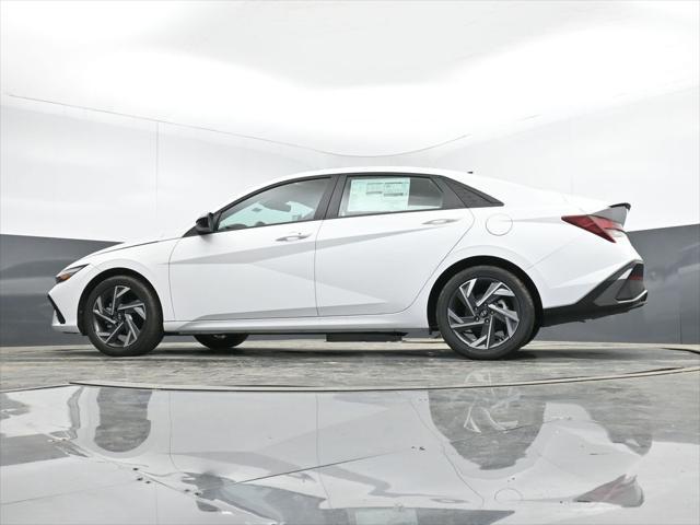 new 2025 Hyundai Elantra car, priced at $22,990