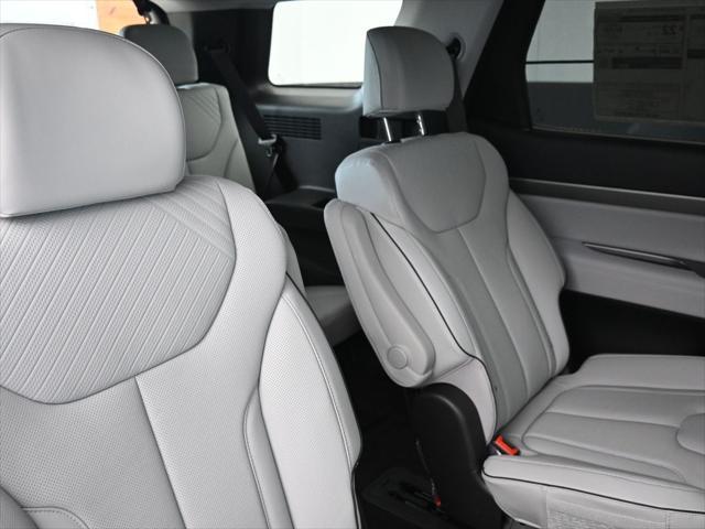 new 2025 Hyundai Palisade car, priced at $44,613