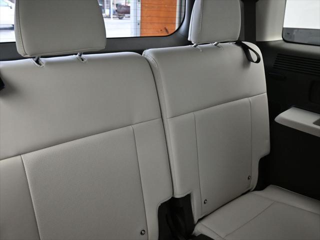 new 2025 Hyundai SANTA FE HEV car, priced at $47,755